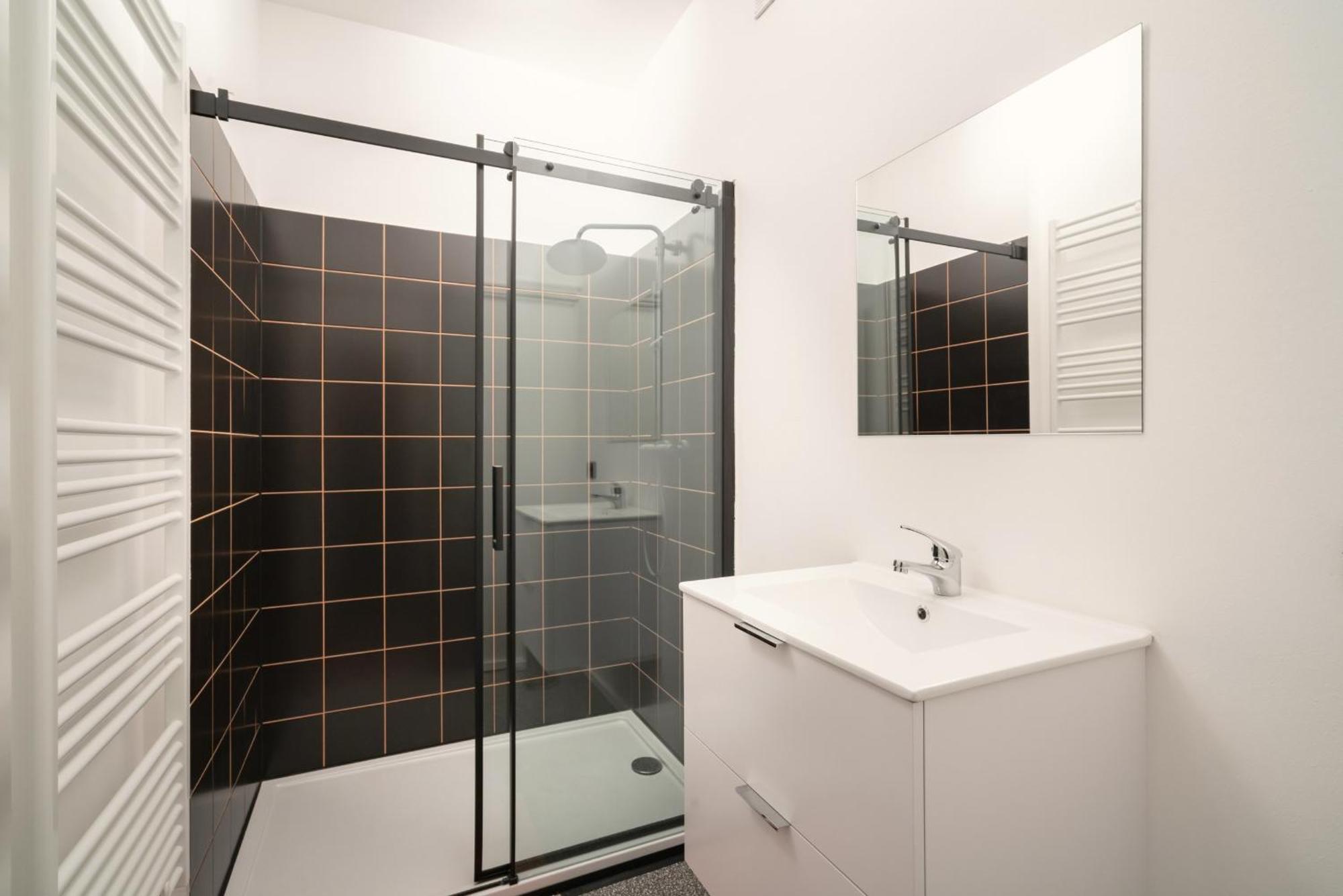 Two-Bedroom Apartments In The Heart Of Amberes Exterior foto