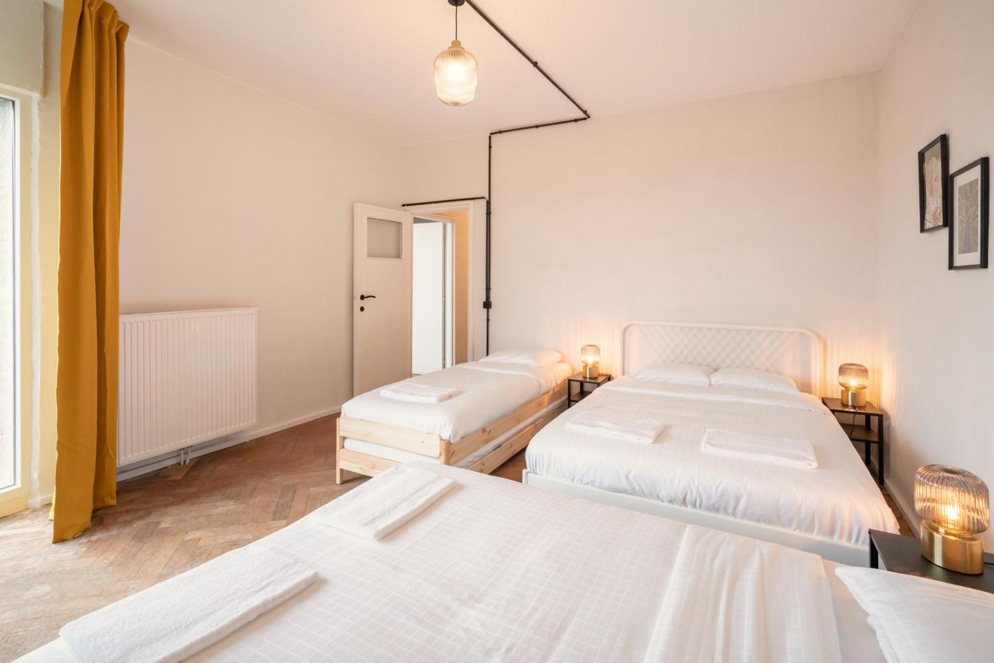 Two-Bedroom Apartments In The Heart Of Amberes Exterior foto