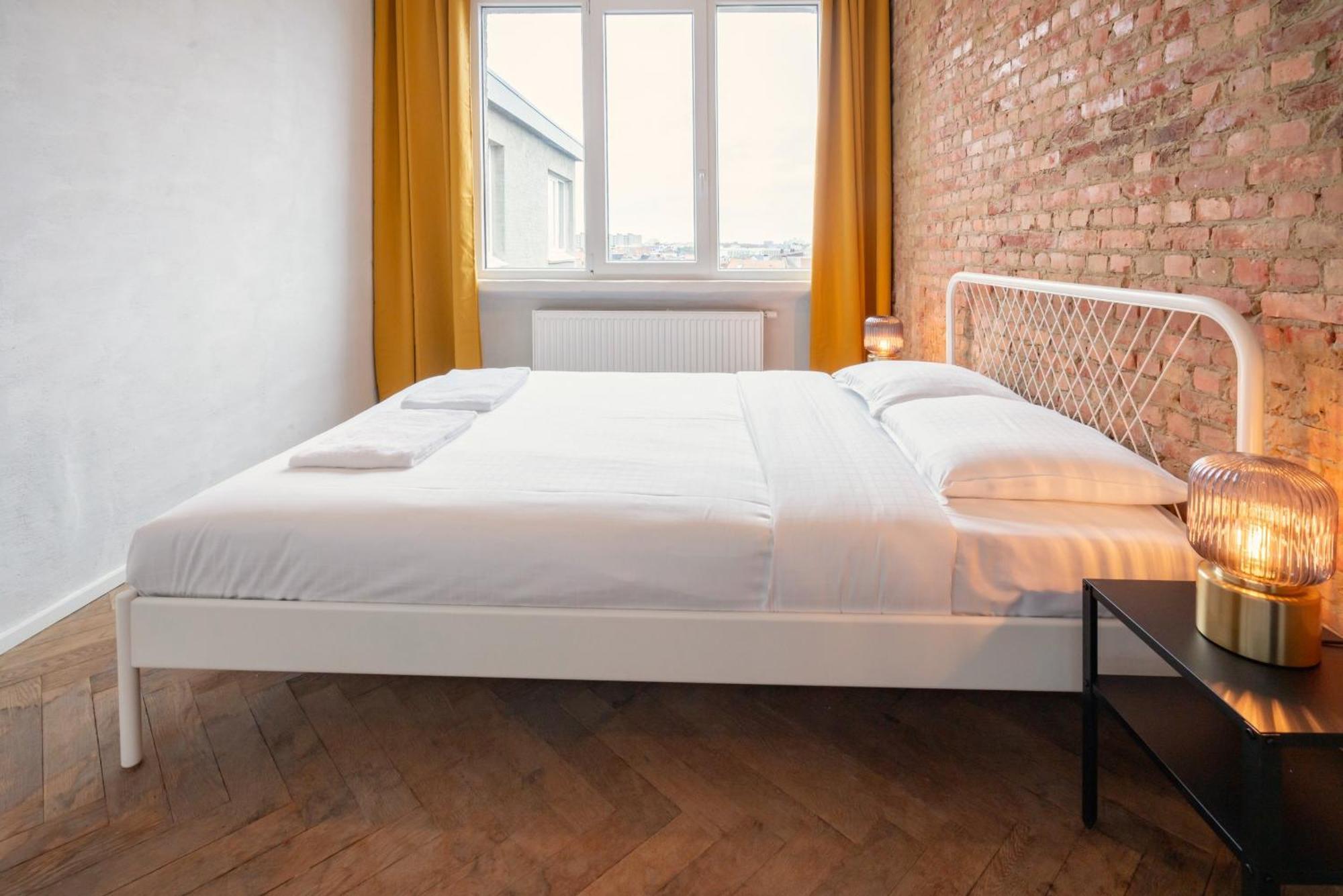 Two-Bedroom Apartments In The Heart Of Amberes Exterior foto