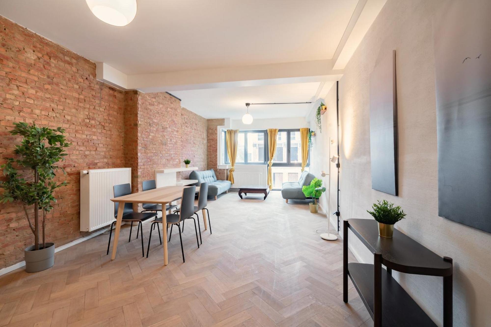 Two-Bedroom Apartments In The Heart Of Amberes Exterior foto
